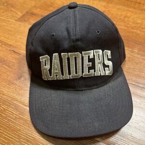 Vintage Starter Los Angeles Raiders Snap Back Hat Black Arch Logo 100% Wool 90s